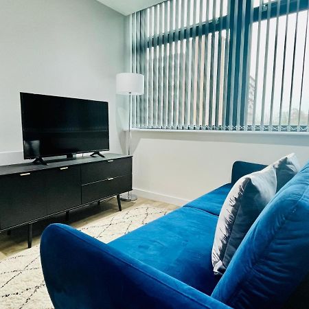 Lovely Studio Apartment With Free Parking Included! แมนเชสเตอร์ ภายนอก รูปภาพ